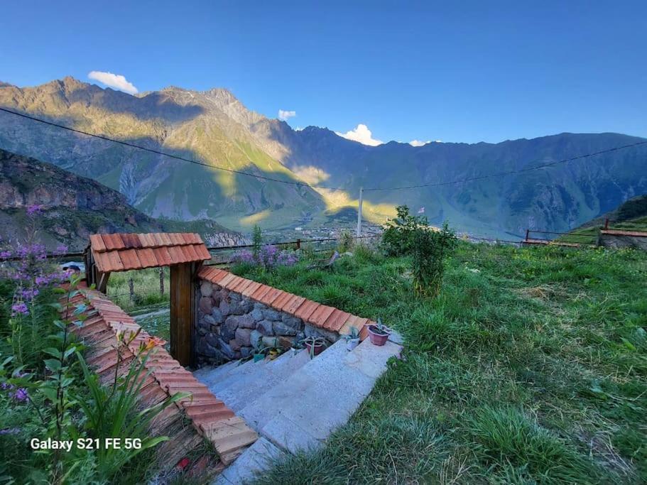 Peak House Vila Kazbegi Exterior foto